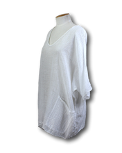 Load image into Gallery viewer, La Bottega di Brunella. Muslin Oversize Top - Size OS
